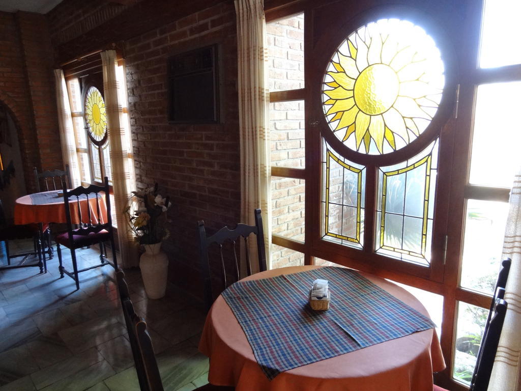 Mon Petit Hotel วิญาการ์ลอสปาซ ภายนอก รูปภาพ