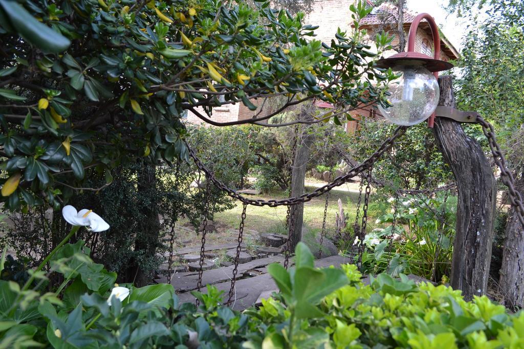 Mon Petit Hotel วิญาการ์ลอสปาซ ภายนอก รูปภาพ